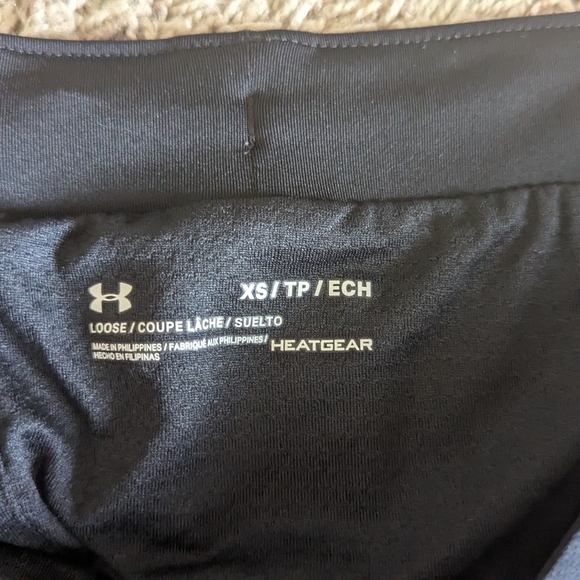 under armour shorts - Picture 3 of 3